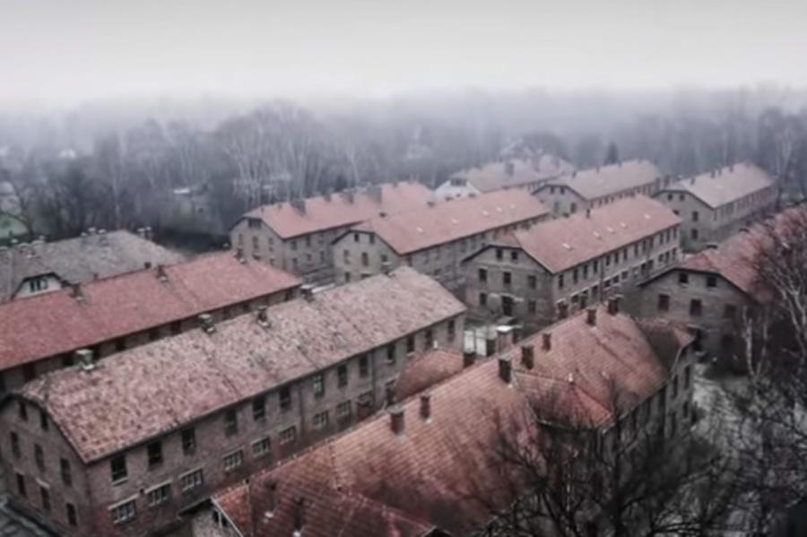 ► Au&scaron;vica&nbsp;&mdash; baisā nāves rezidence iesaldēta laikā