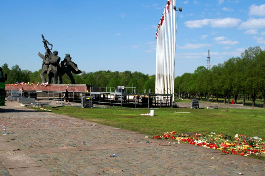 Uzvaras parkā taps panorāmas rats — Rīgas dome izsolīs apbūves tiesības