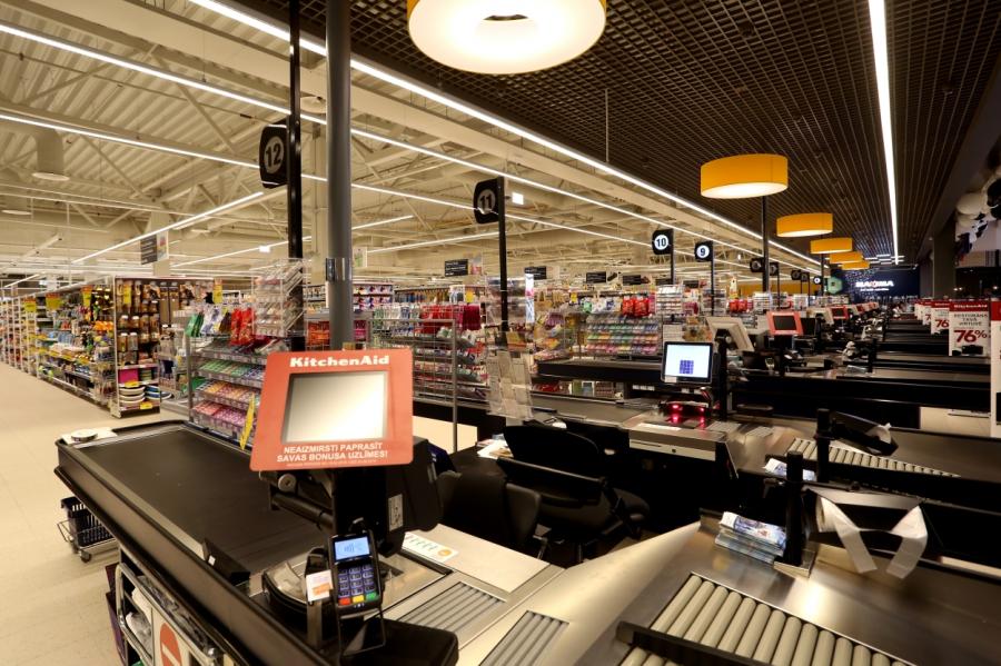 "Maxima Latvija" no tirdzniecības izņēmis gaļas produkciju