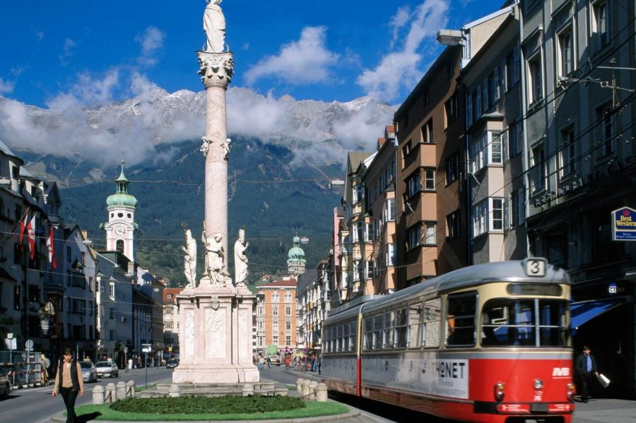 Austrija pirmo reizi par "persona non grata" pasludina Krievijas diplomātu
