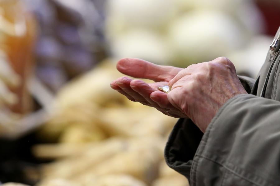 Paaugstināti pensiju un valsts sociālā nodrošinājuma apmēri