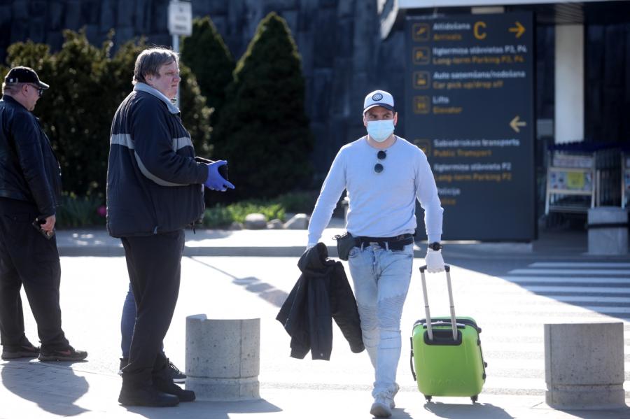 Ieceļotājiem Latvijā būs jāuzrāda negatīvu Covid-19 testu