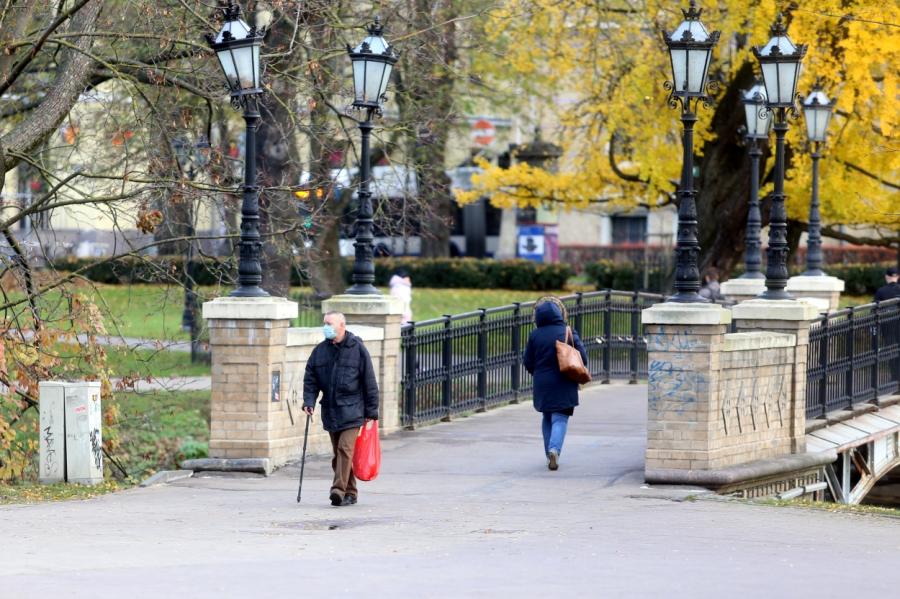 Nākamnedēļ iespējami līdz šim stiprākie nokrišņi un vējš šoruden
