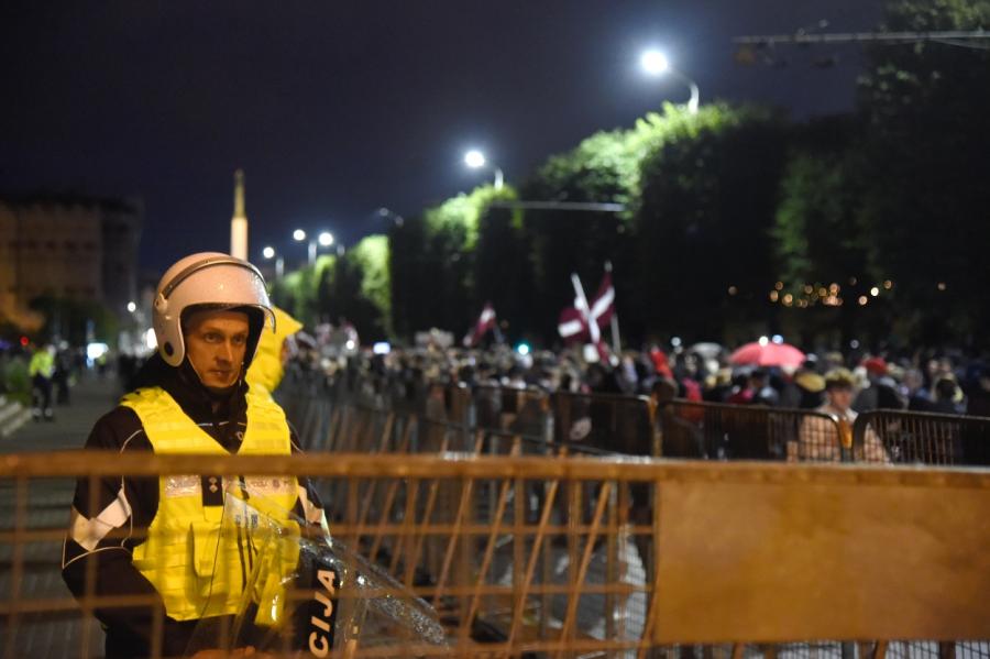 Līdz 15.novembrim aizliegti visi publiski pasākumi, tostarp mītiņi