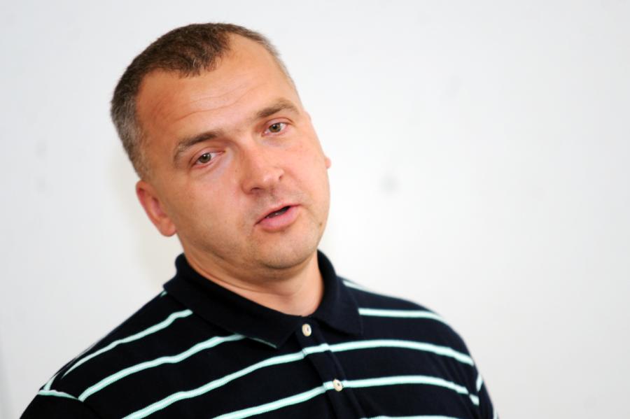 Turpinās iztiesāt bijušā KNAB vadītāja Vilnīša lietu