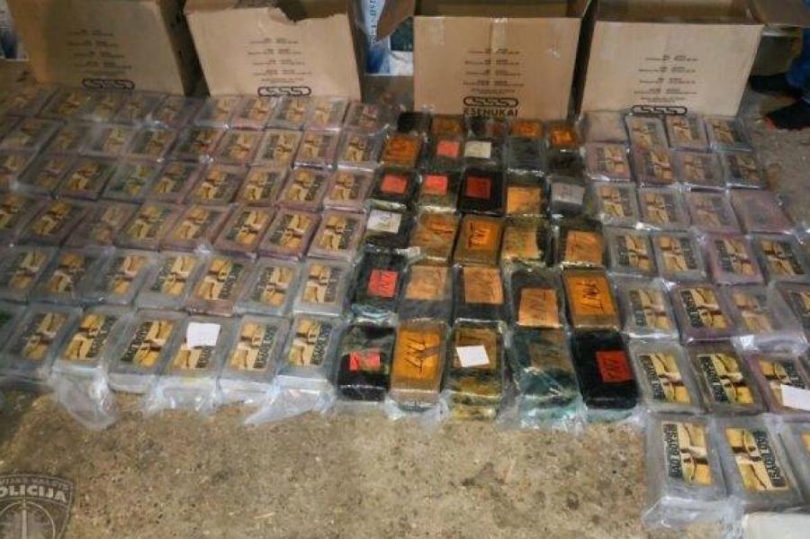 Turpinās iztiesāt Kokneses kokaīna krimināllietu