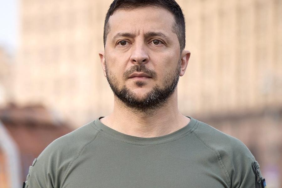 Zelenskis apmeklē fronti pie Bahmutas (+VIDEO)