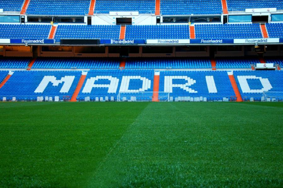 Madrides "Real" divdesmito reizi izcīna uzvaru Karaļa kausā (VIDEO)