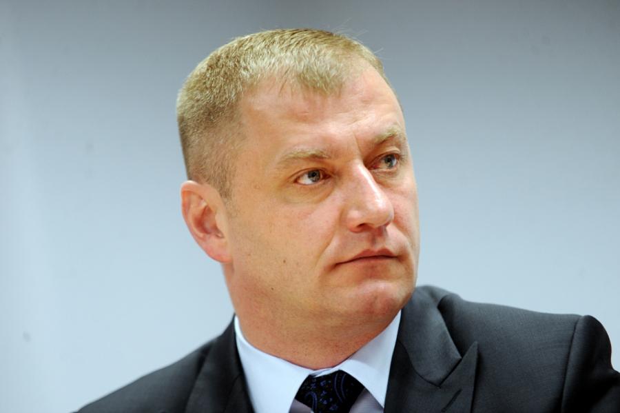 Rosina apsūdzēt bijušo policijas ģenerāli par personas nonāvēšanu medībās