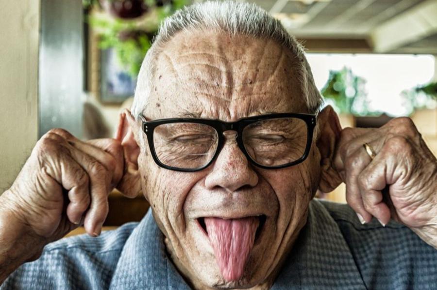 Uzmaniet savus senčus! 3 senioru veselības problēmas, kad vairs nav labi