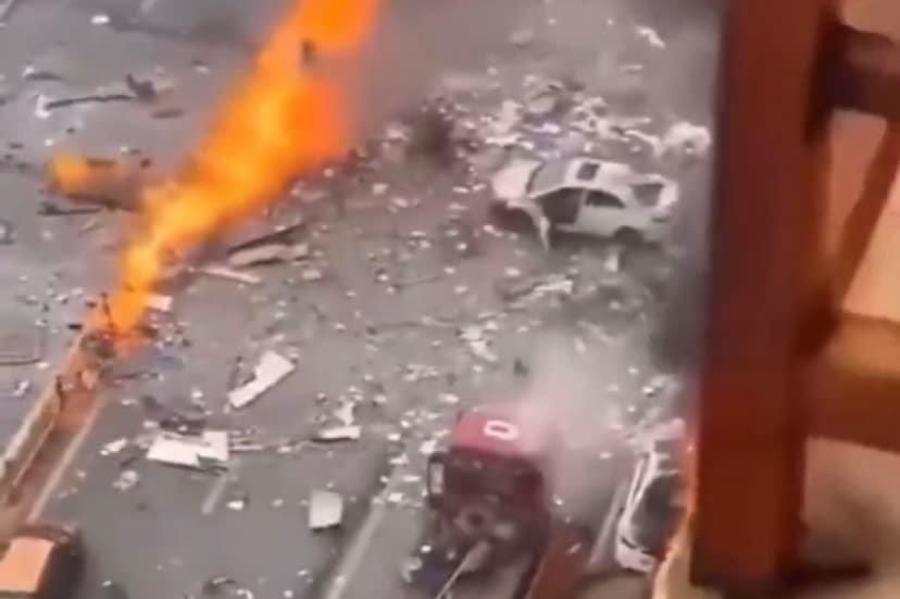 Pakistānā bumbas sprādzienā partijas mītiņā nogalināto skaits pieaudzis līdz 44