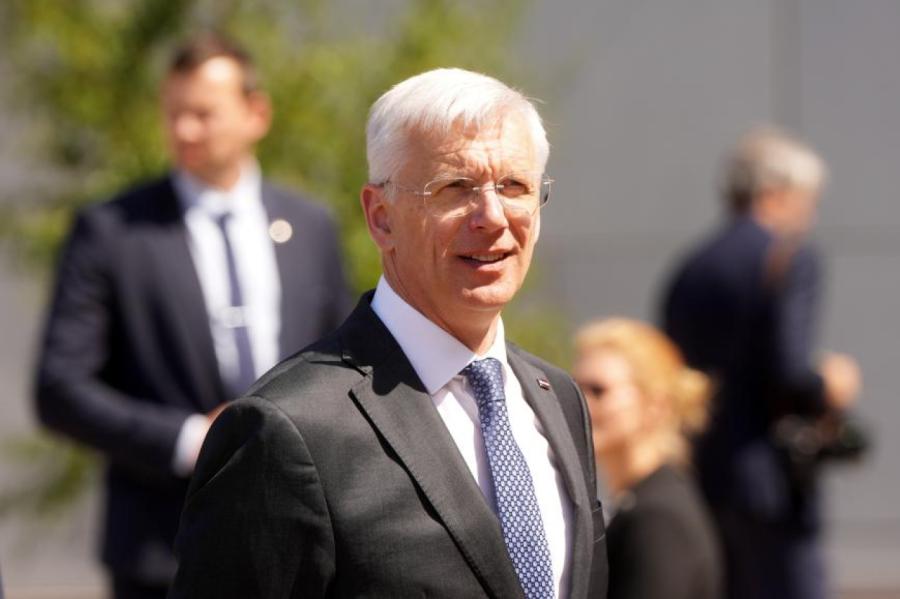 Kariņš: Papildspēku mobilizācija uz robežas ir signāls, ka «nekādu joku nebūs»