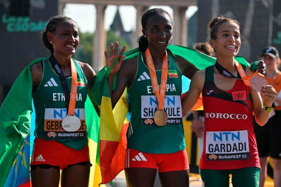Etiopijas skrējēja Beriso izcīna pasaules čempionāta zeltu maratonā