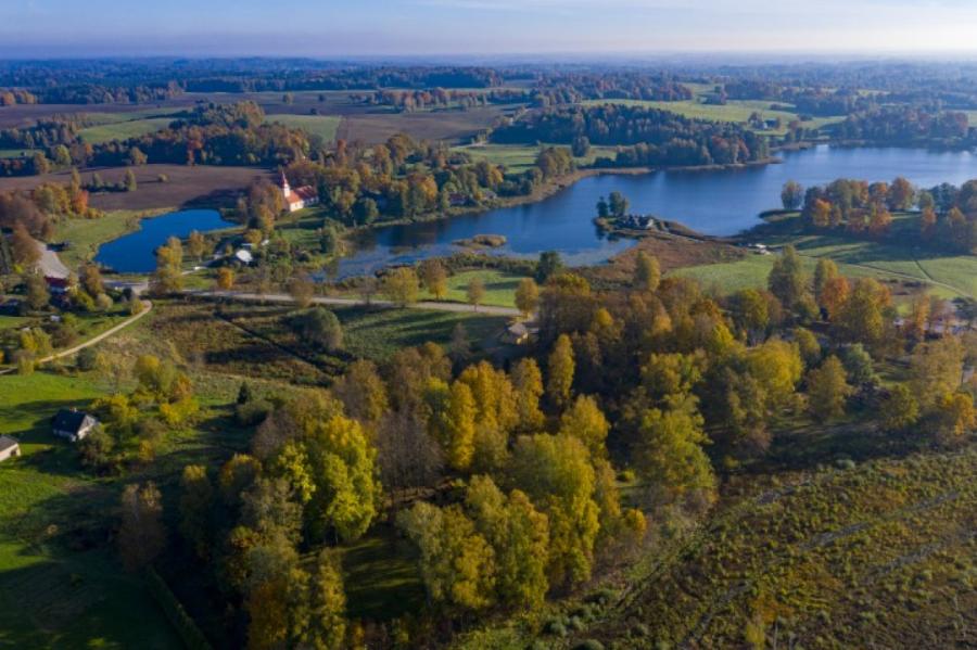 Daļā valsts sācies meteoroloģiskais rudens. Šogad tas ir neparasti vēls