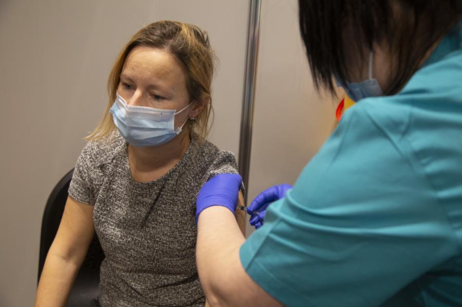 Šogad iedzīvotājiem būs pieejamas trīs dažādas gripas vakcīnas