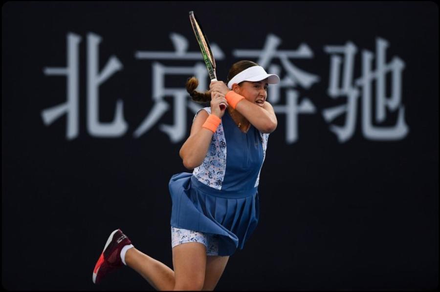 Ostapenko turpina «WTA Elite Trophy» turnīru