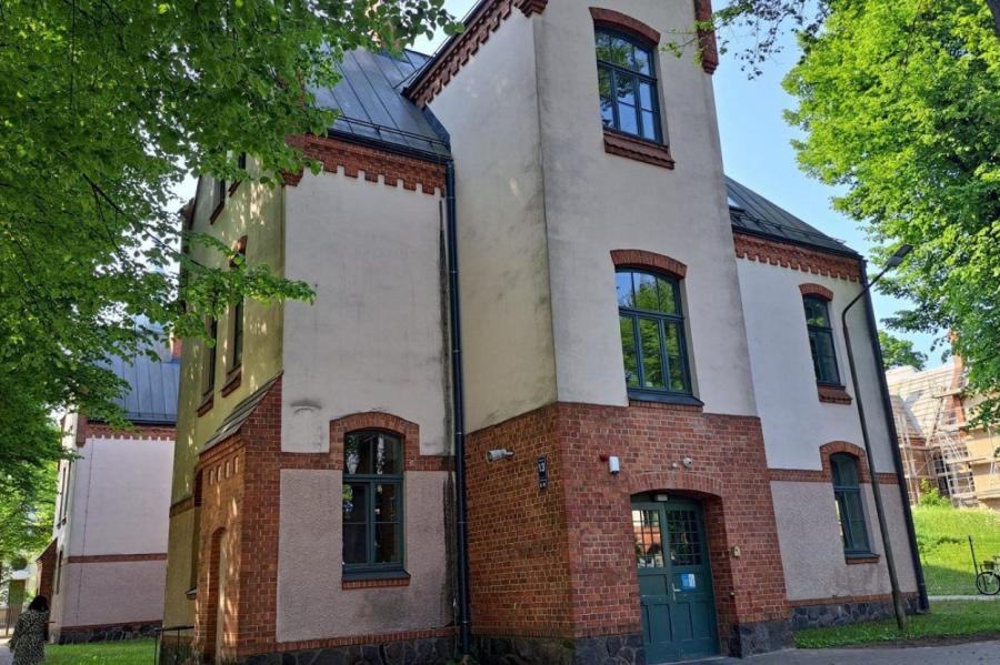 Stradiņa slimnīcas Onkoloģijas korpusa pagrabstāvā ieplūdis ūdens