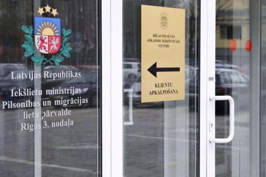 PMLP varēs uz laiku aizliegt darba devējam uzaicināt ārzemniekus