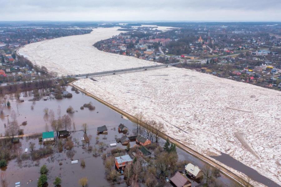 Drīzumā Daugavā iespējami plūdi: kas jāzina iedzīvotājiem (+VIDEO)