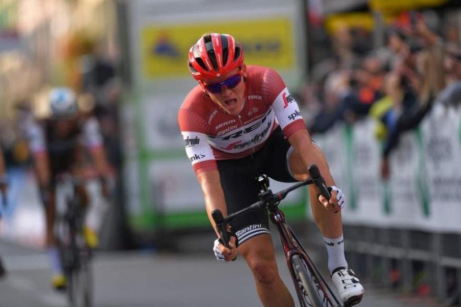 Skujiņš izcīna otro vietu prestižajā Strade Bianche velobraucienā