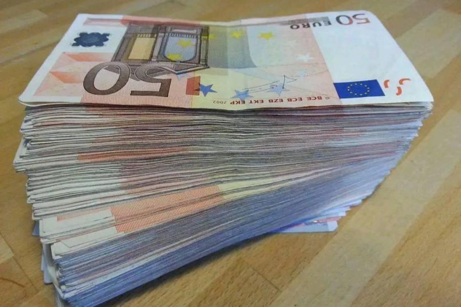 Eksperti: Latvijas kredītņēmēji ir kļuvuši disciplinēti (+VIDEO)