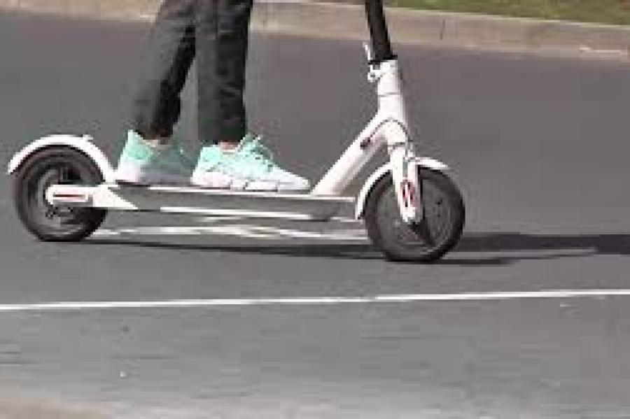 Noteiks CSDD cenas saistībā ar obligāto elektroskrejriteņu reģistrāciju