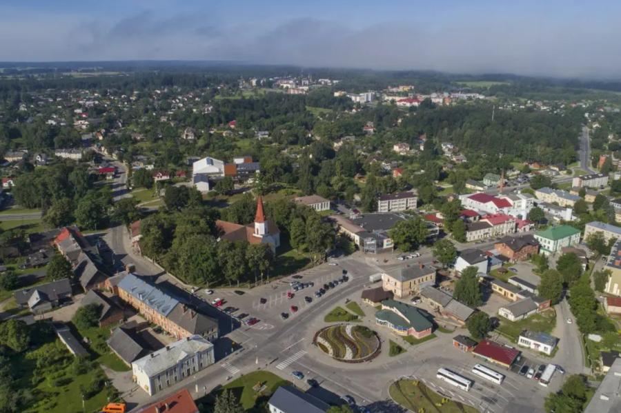 Smiltenes novada pašvaldība aicina uzņēmējus uz sadarbību (+VIDEO)