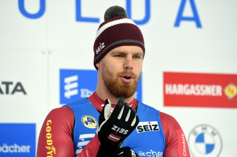 Kozlovskis apbalvojis profesionālos sportistus par sasniegumiem