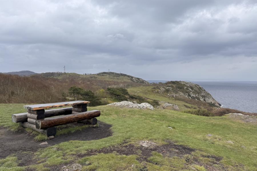Neatlaidīgos tūristus sagaida pastaigas pa nacionālajiem parkiem (+VIDEO)