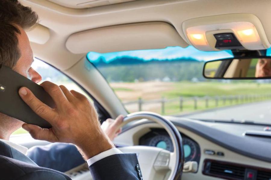 Krāpnieki turpina uzdoties par Valsts policijas darbiniekiem