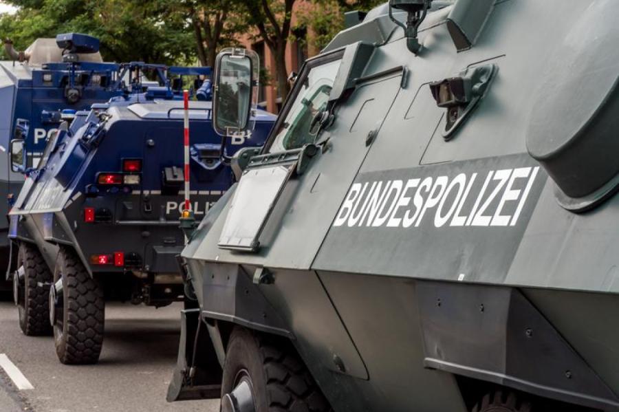 Šolcs atbalsta deportāciju atsākšanu uz Afganistānu un Sīriju