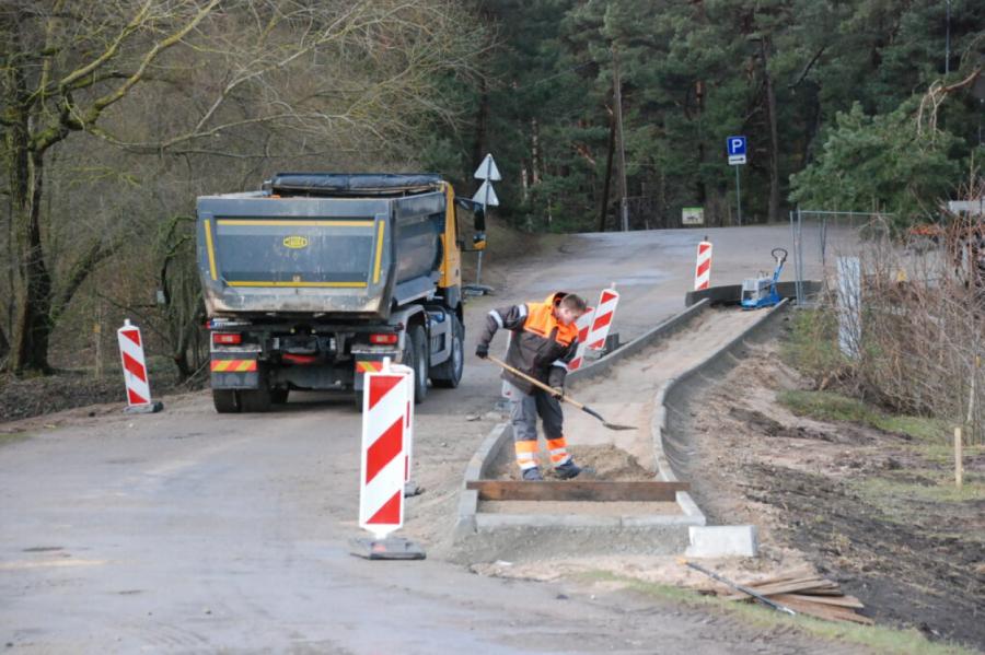 Ilgi gaidītais veloceliņš no Liepājas līdz Bernātiem lika iedzīvotājiem vilties