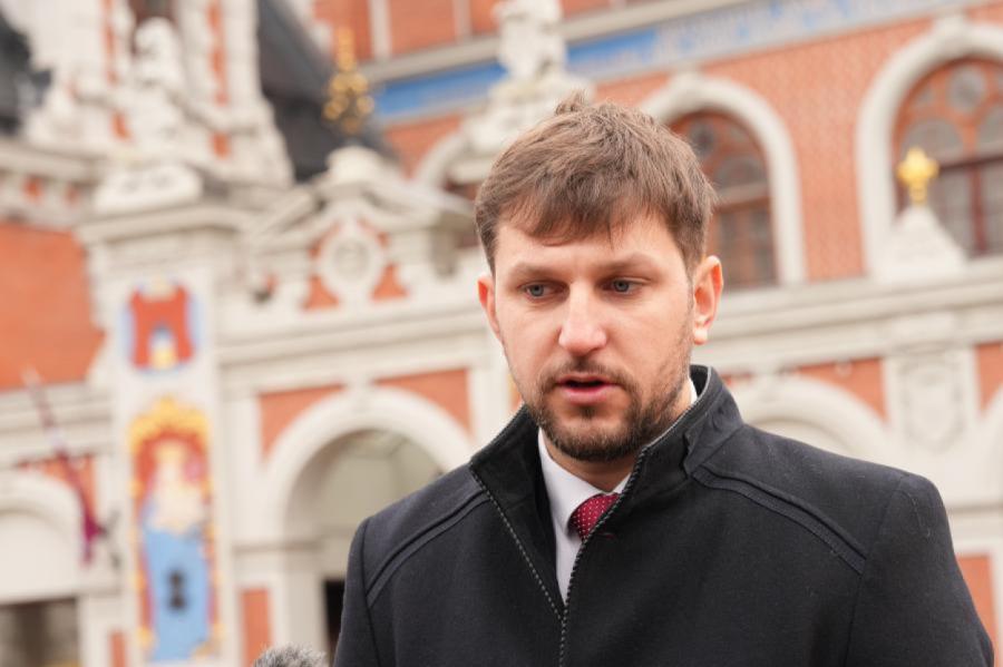 KNAB rosina apsūdzēt Vaivodu par kukuļa piedāvāšanu