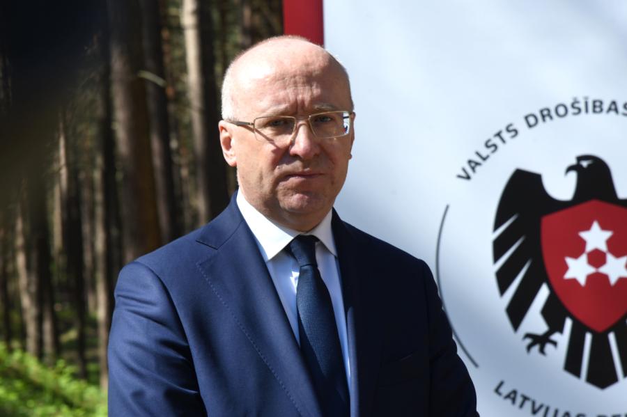 Mežviets turpinās vadīt Valsts drošības dienestu