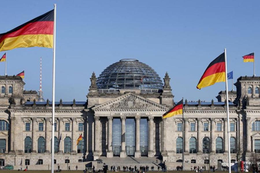 Aptauja: Vāciešu vairākums atbalsta lielākus tēriņus Eiropas drošībai