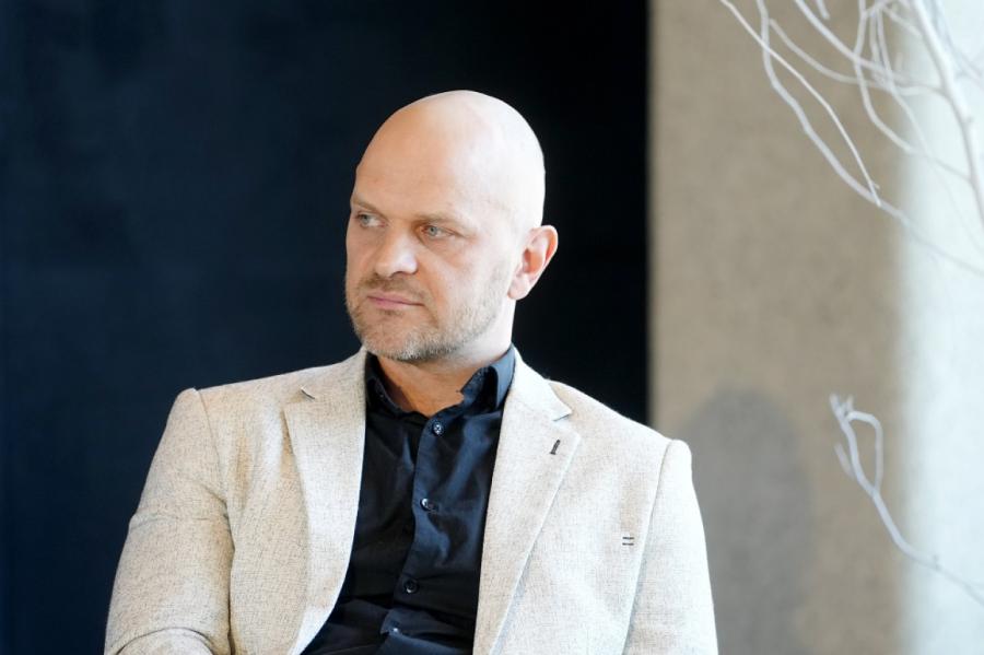 Pēc skandāla ballītē Dailes teātris pārtraucis darba attiecības ar aktieri