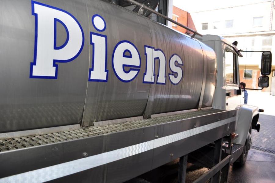 Igaunijas piena ražotāju aicina nemaldināt Latvijas patērētājus