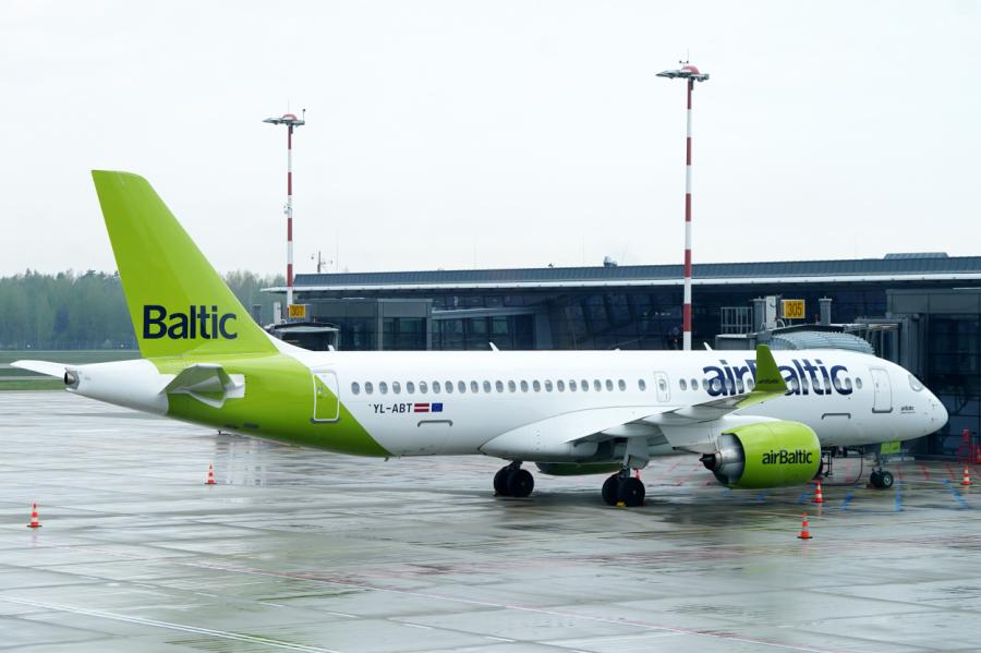 «airBaltic» plāno iznomāt līdz piecām lidmašīnām Urugvajas aviokompānijai