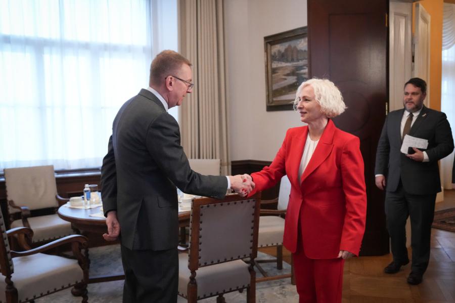 Ir amatpersonas, kuras amatā strādā vairāk nekā 25 gadus!