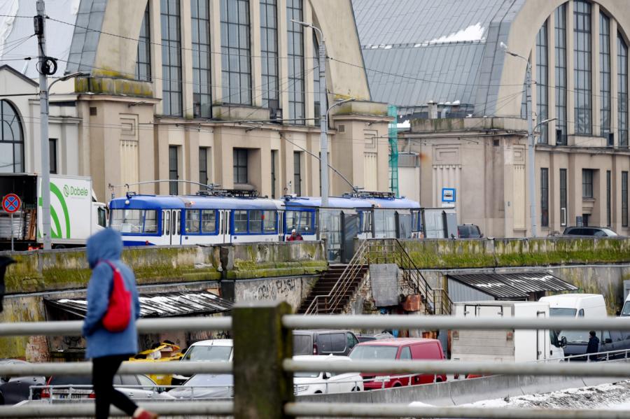 Rīgā atjauno pirms 100 gadiem celto Rīgas Centrāltirgus Sakņu paviljonu