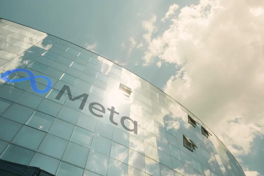 «Meta» ieviesīs Eiropā mākslīgā intelekta asistentu