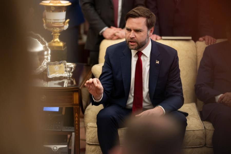 ASV viceprezidents kopā ar sievu apmeklēs Grenlandi