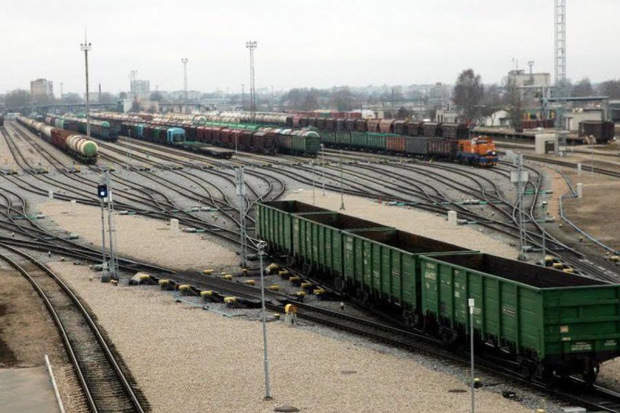 «Latvijas dzelzceļš» izsolīs 18 transportlīdzekļus