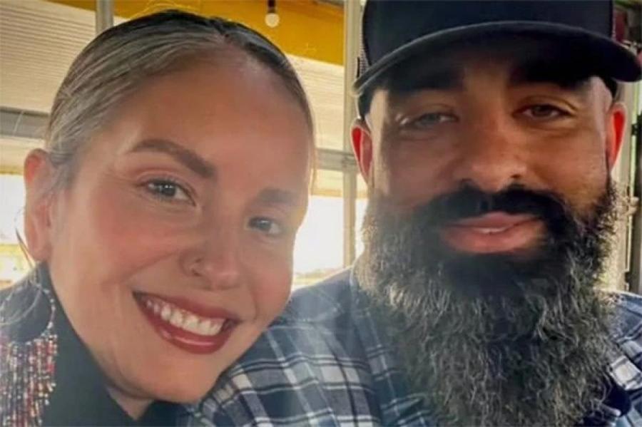 50 gadus veca sieviete ar 30 gadus vecas izskatu atklāj savu noslēpumu