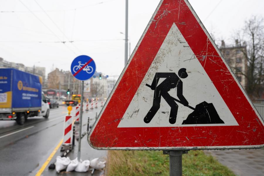 Būvdarbu dēļ satiksmes ierobežojumi noteikti 30 valsts autoceļu posmos