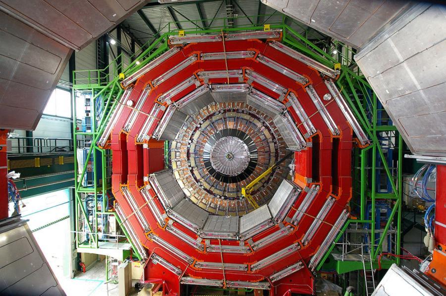 Latvijas zinātnieki strādāja pie 14 000 tonnu smaga pazemes solenoīda (+VIDEO)
