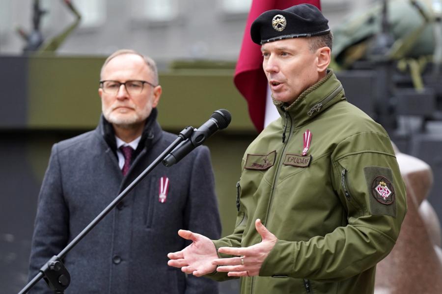 Informēs par Latvijas austrumu robežas militāro stiprināšanu!
