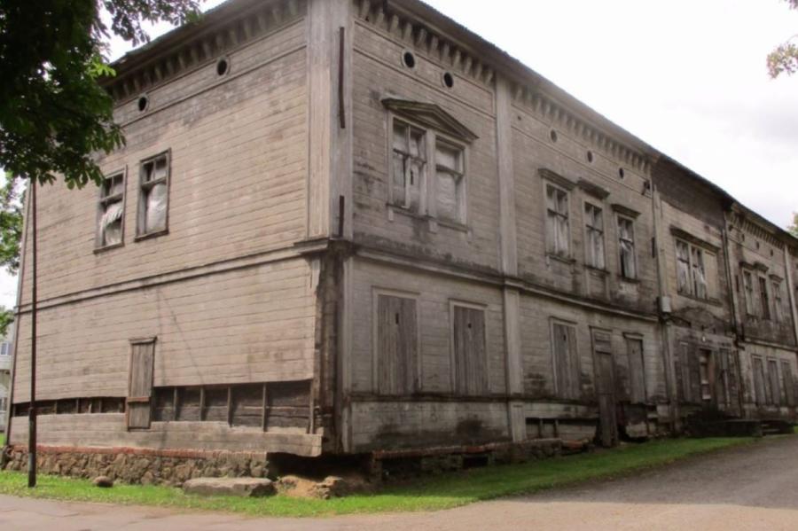 Bērvircavas muižas kungu mājas izsoles sākuma cenu pazemina līdz 5600 eiro
