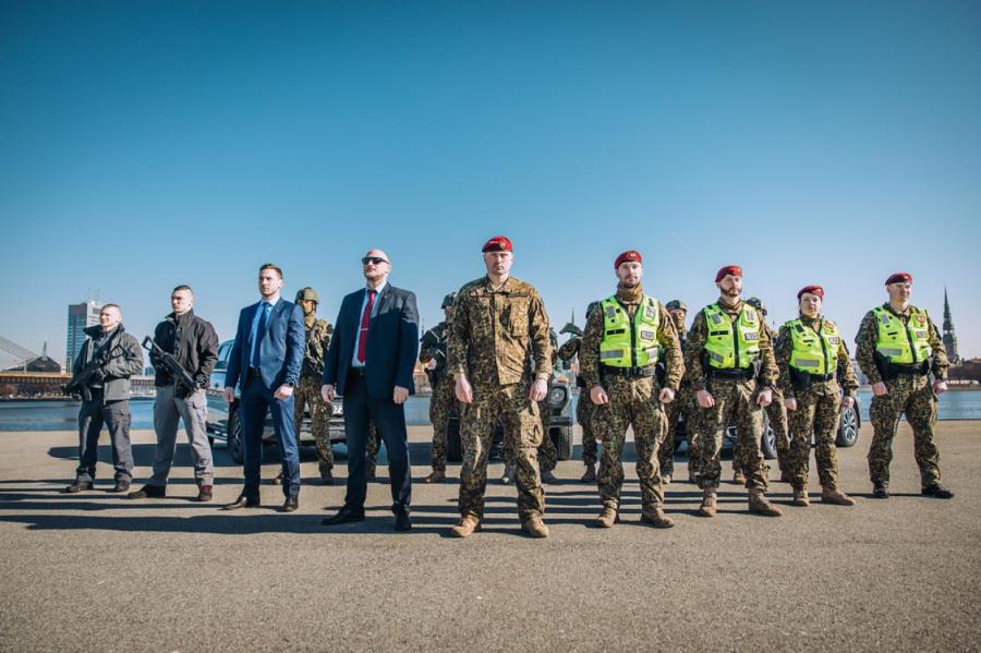 Šodien Biķernieku mežā militārā policija imitē nekārtību iedzīšanu (+VIDEO)