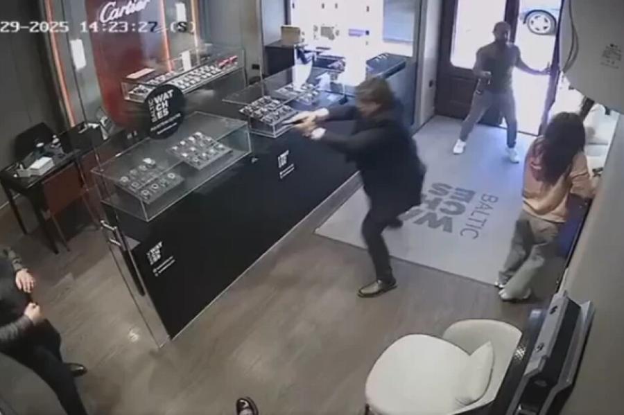 Veikala aplaupīšanā izmantotā auto numurzīmes bija nozagtas Rīgā